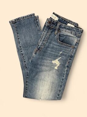 Oasis Women's High-Rise Faded Blue Distressed Jeans